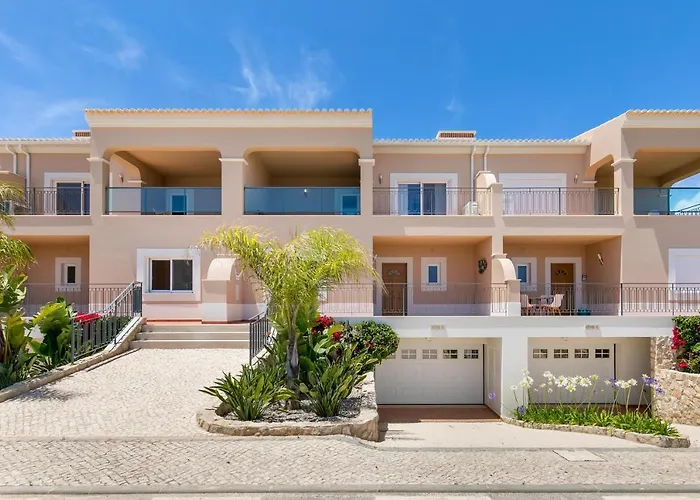 別荘 Casa Makin at Boa Vista Golf Resort, Bayview Village ラゴス