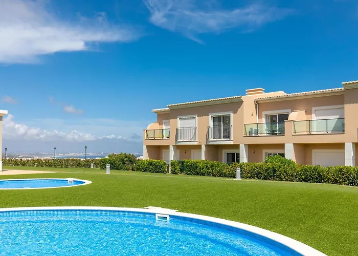 Casa Makin at Boa Vista Golf Resort, Bayview Village 別荘 *