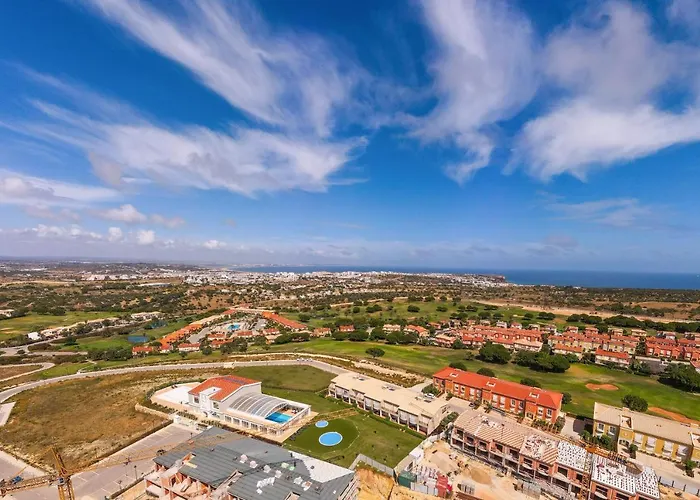 Casa Makin at Boa Vista Golf Resort, Bayview Village