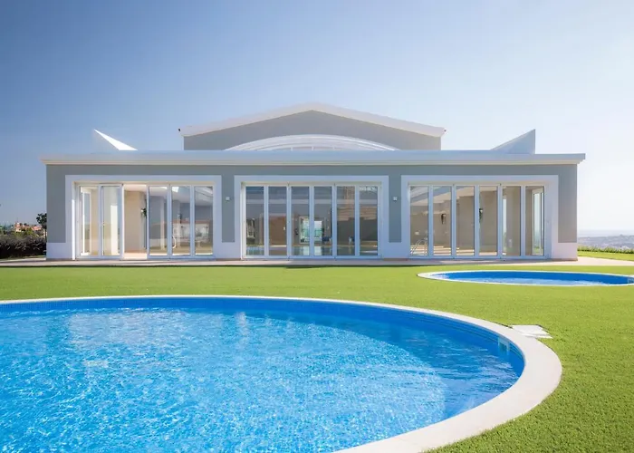 Casa Makin at Boa Vista Golf Resort, Bayview Village