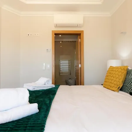 Holiday home Casa Makin at Boa Vista Golf Resort, Bayview Village Lagos