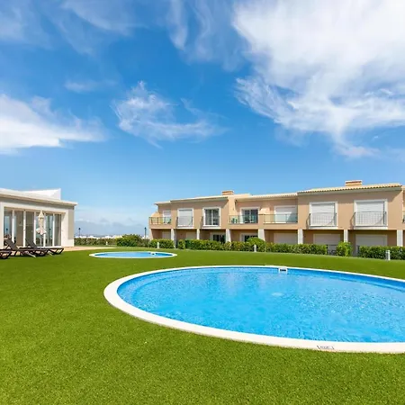 Holiday home Casa Makin at Boa Vista Golf Resort, Bayview Village *